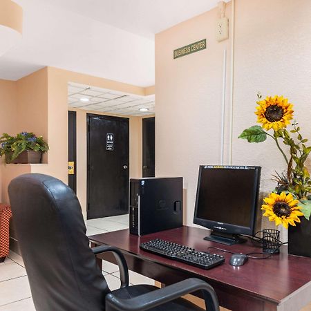 Quality Inn & Suites Orlando Airport Εξωτερικό φωτογραφία