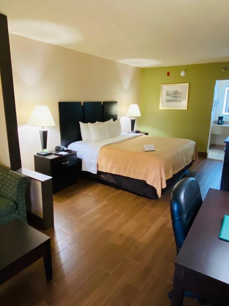 Quality Inn & Suites Orlando Airport Εξωτερικό φωτογραφία