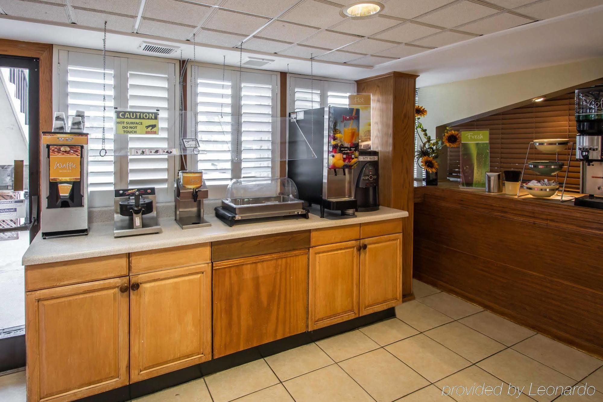 Quality Inn & Suites Orlando Airport Εξωτερικό φωτογραφία